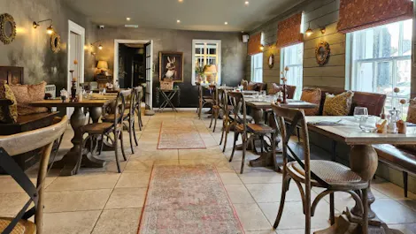 The Murray Arms
