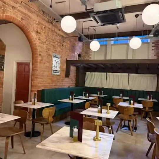 Albertinas Pizzeria