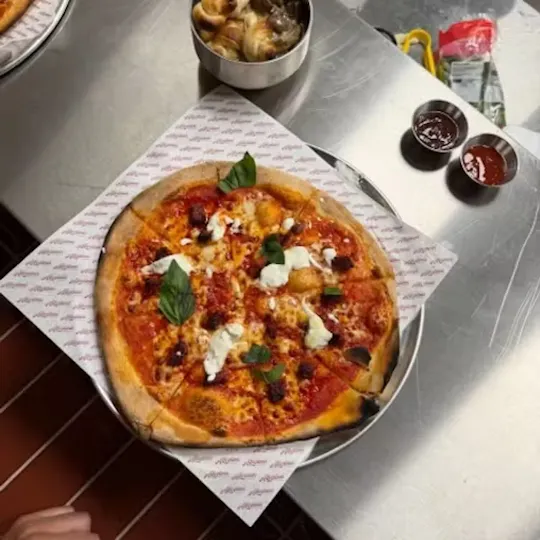 Albertinas Pizzeria