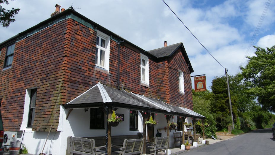 Hawkley Inn, Hampshire - Restaurant Review, Menu, Opening Times