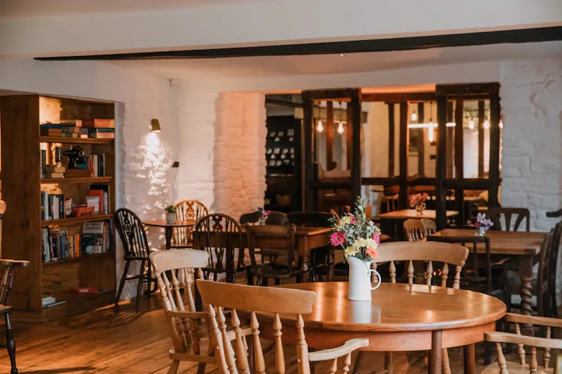 The Red Lion Llangors