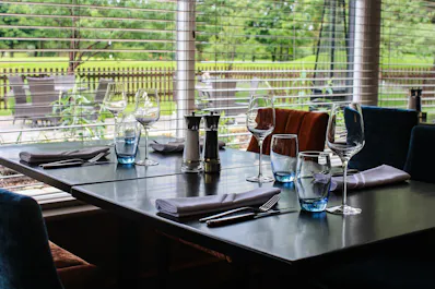 Grays Restaurant at Bicester Hotel 