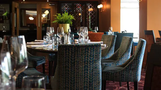 300 Local Restaurants near Priors Hardwick Southam