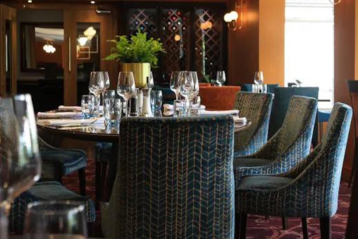 300 Local Restaurants near Priors Hardwick Southam