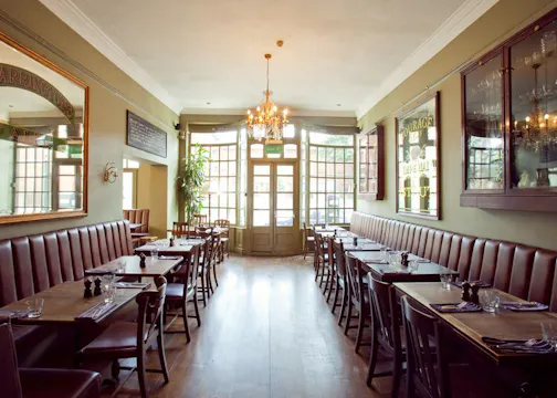 The Mall Tavern