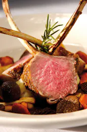 113 Restaurant & Bar