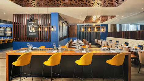 Cast Iron Bar & Grill at Sheraton Heathrow Hotel