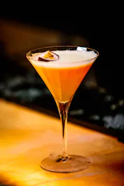 Pavona Bar & Restaurant