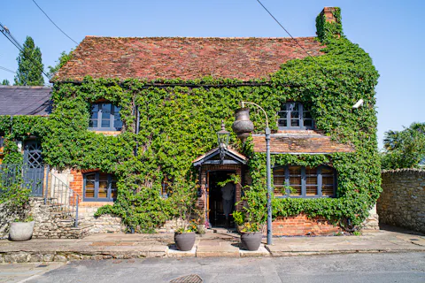 The Country Pub at Crazy Bear Country