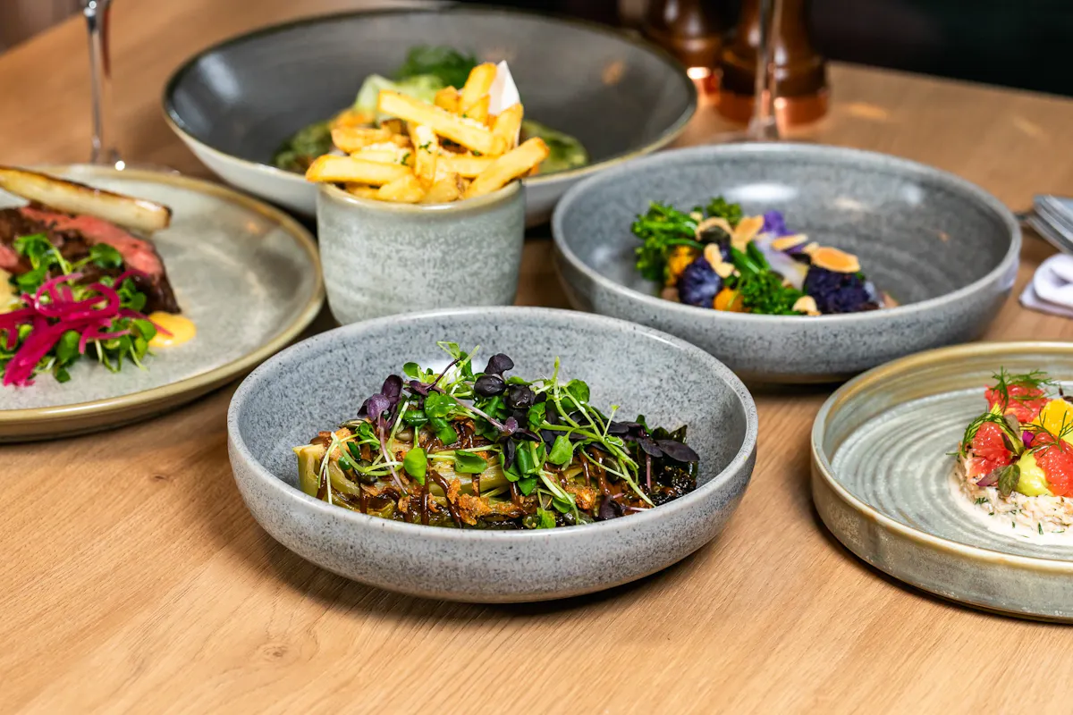 Six Clerks Restaurant and Wine Bar