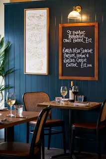 Outlaw's Guest House and Bistro