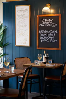 Outlaw's Guest House and Bistro