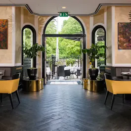 60 Hyde Park Gate Hotel