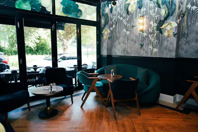 Vera Grill & Bar