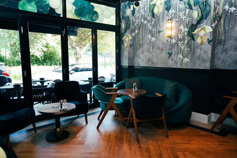 Vera Grill & Bar