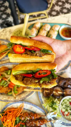 Wow Banh Mi