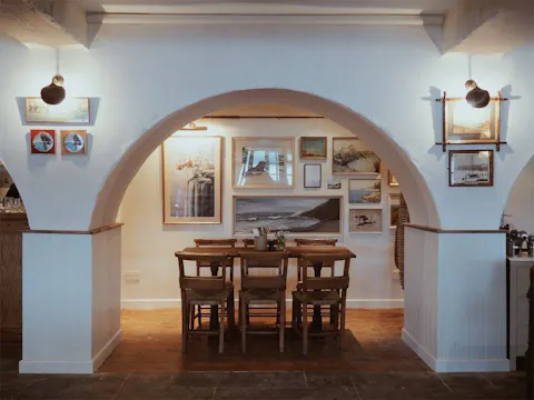 Ferry Boat Inn