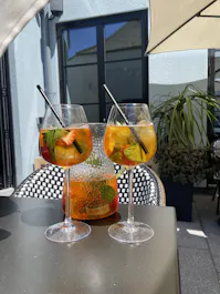 Reign Bar and Lounge