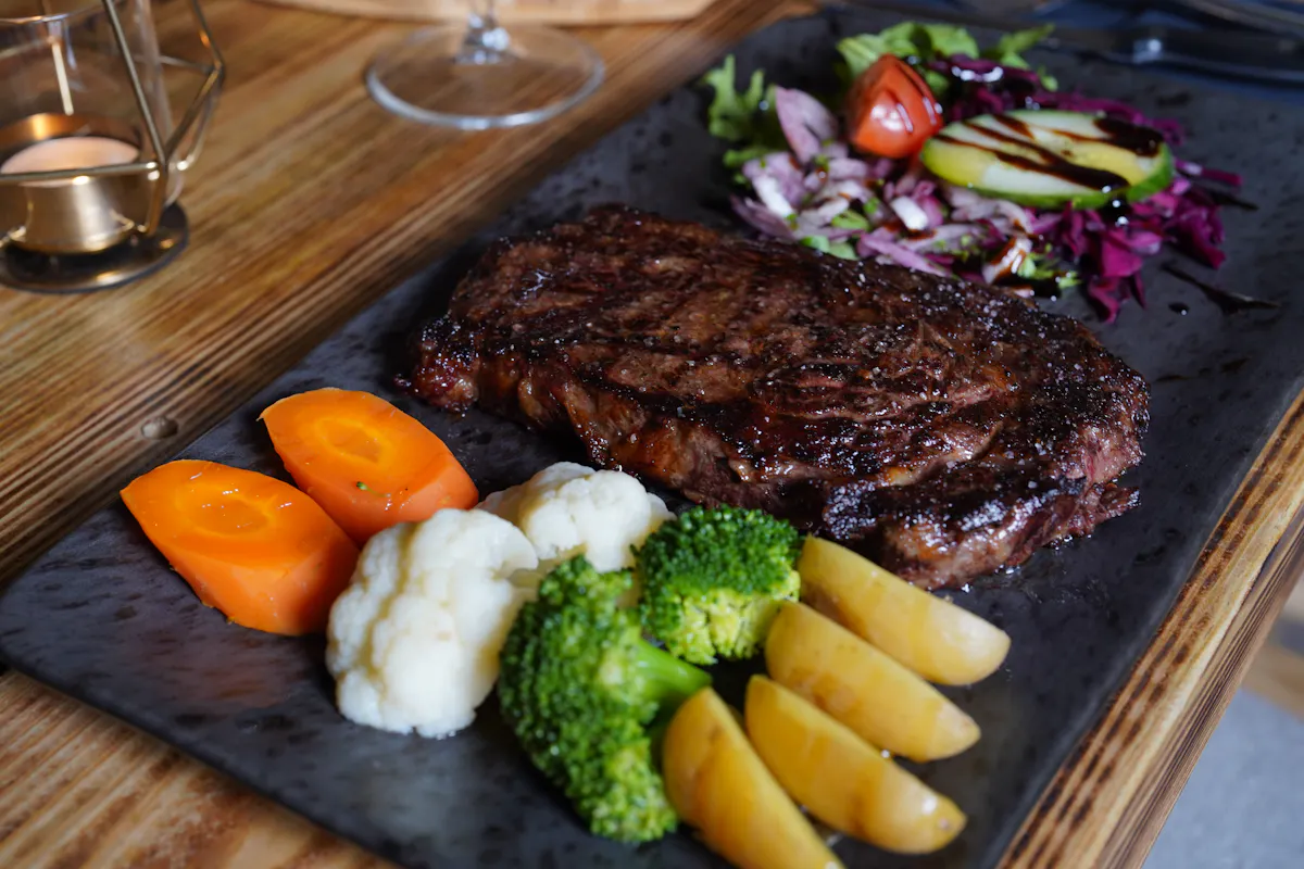 7 Grills Mediterranean Steak House