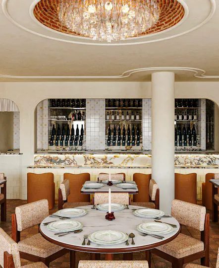 Latine Mayfair