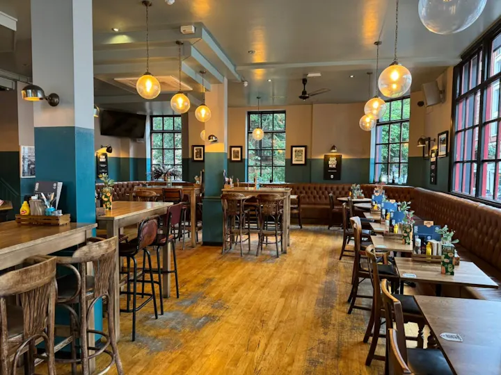 Tower Bridge Arms