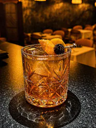 Avsar Restaurant & Bar