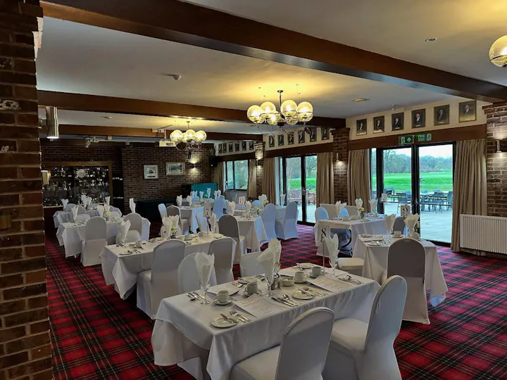 The Clubhouse at Stoneleigh Deer Park Golf Club