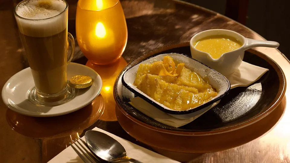 The Curious Pig Copthorne