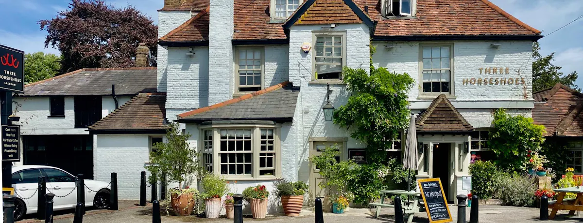 Three Horseshoes