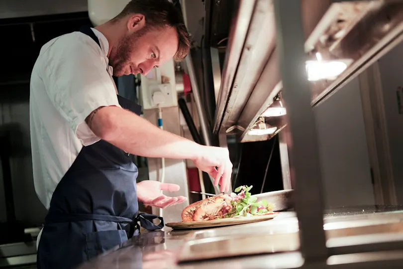 The Jolly Farmer Pub & Kitchen