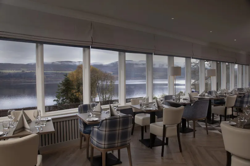 Cobbs Bar & Restaurant