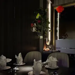 Blossom Chinese Restaurant & Bar