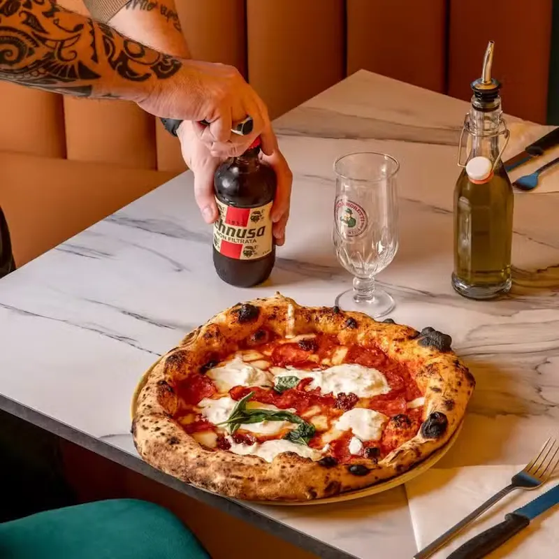 Vasiniko Pizzeria Trafalgar Square