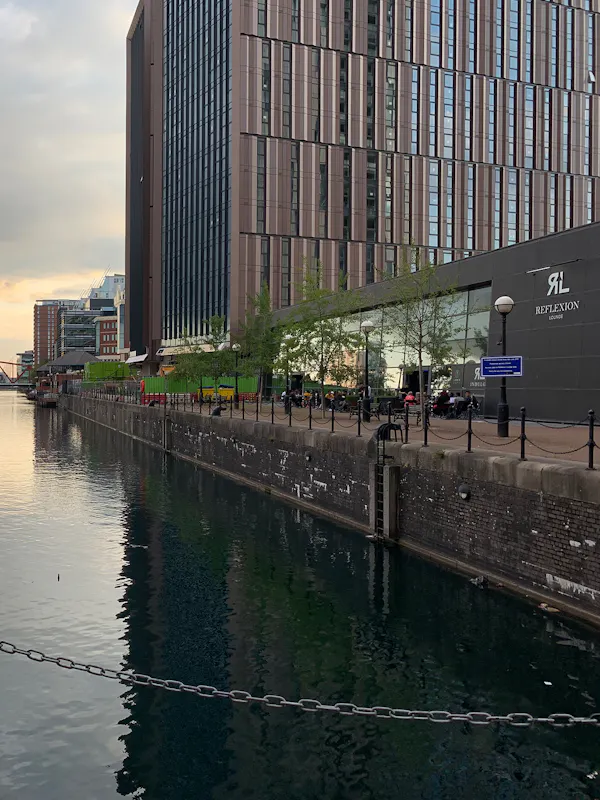 Reflexion Salford Quays