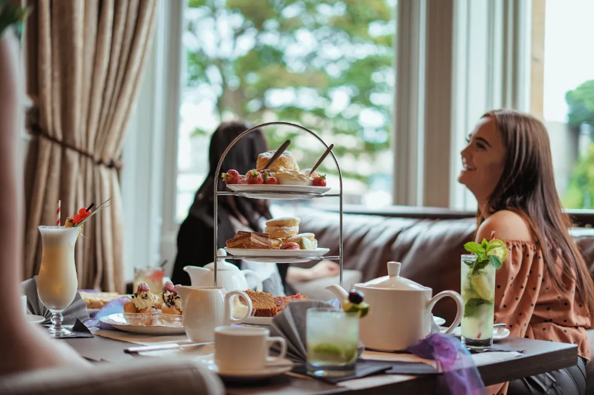 Intoxicating Tea Party at Palace Hotel & Spa