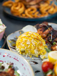 Harleys Bistro & Lounge