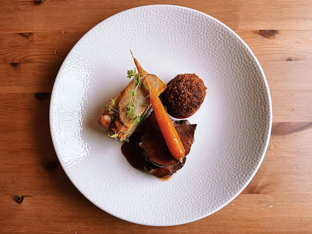 The Sword Inn Hand