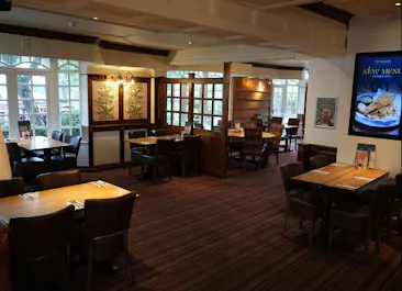 The Sparrow Hotel, Bar and Restaurant