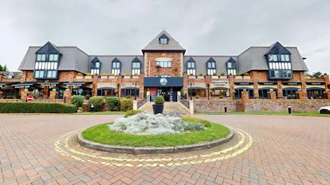 Village Pub & Grill - Manchester Cheadle