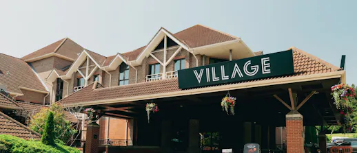 Village Pub & Grill - Swindon
