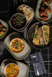 La Maison Bar & Grill