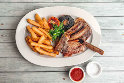 Village Pub & Grill - Aberdeen