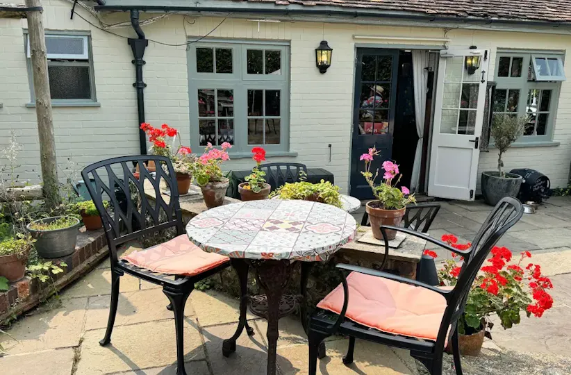 The New Flying Horse Inn