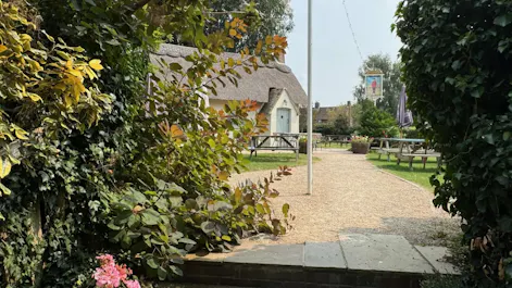 The New Flying Horse Inn