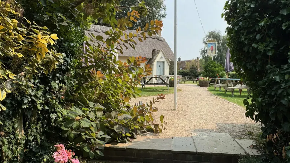 The New Flying Horse Inn