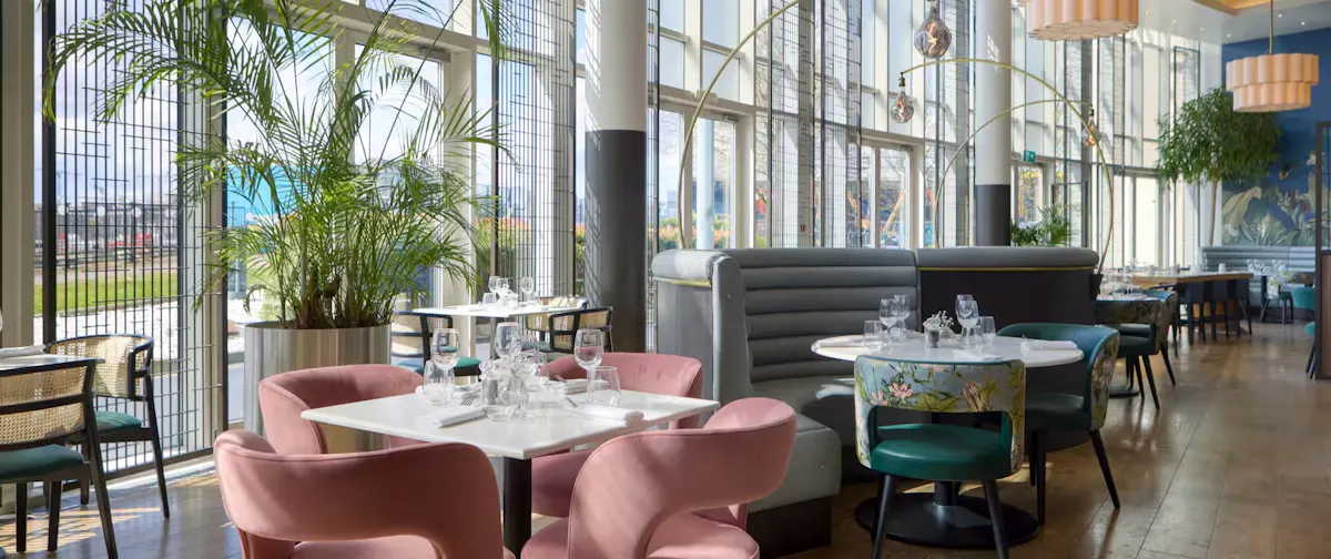Salt Port Restaurant at DoubleTree by Hilton London ExCel