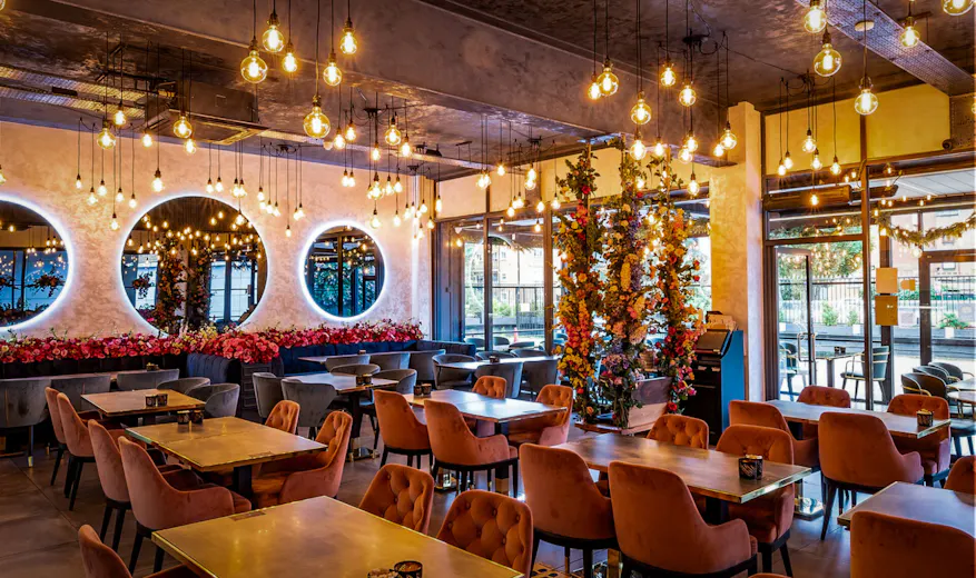 Shakespeare Coffee & Bistro