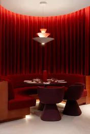 Café Eighty-One