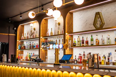 The 1 Bar 