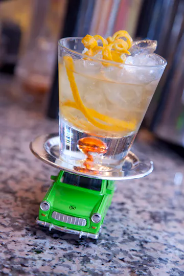 Ninetyeight Bar & Lounge